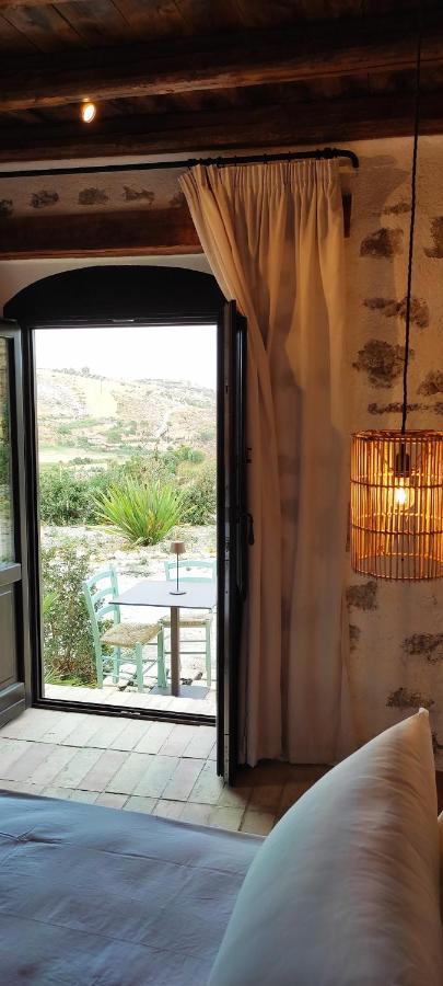 Borgo Delle Pietre Hotel ปอร์โต เอมเปโดเกล ภายนอก รูปภาพ